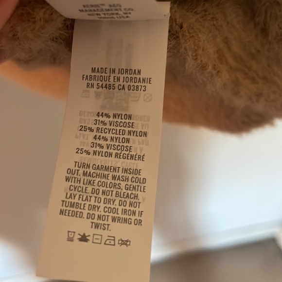 American Eagle Sweater NWT - Picture 9 of 9